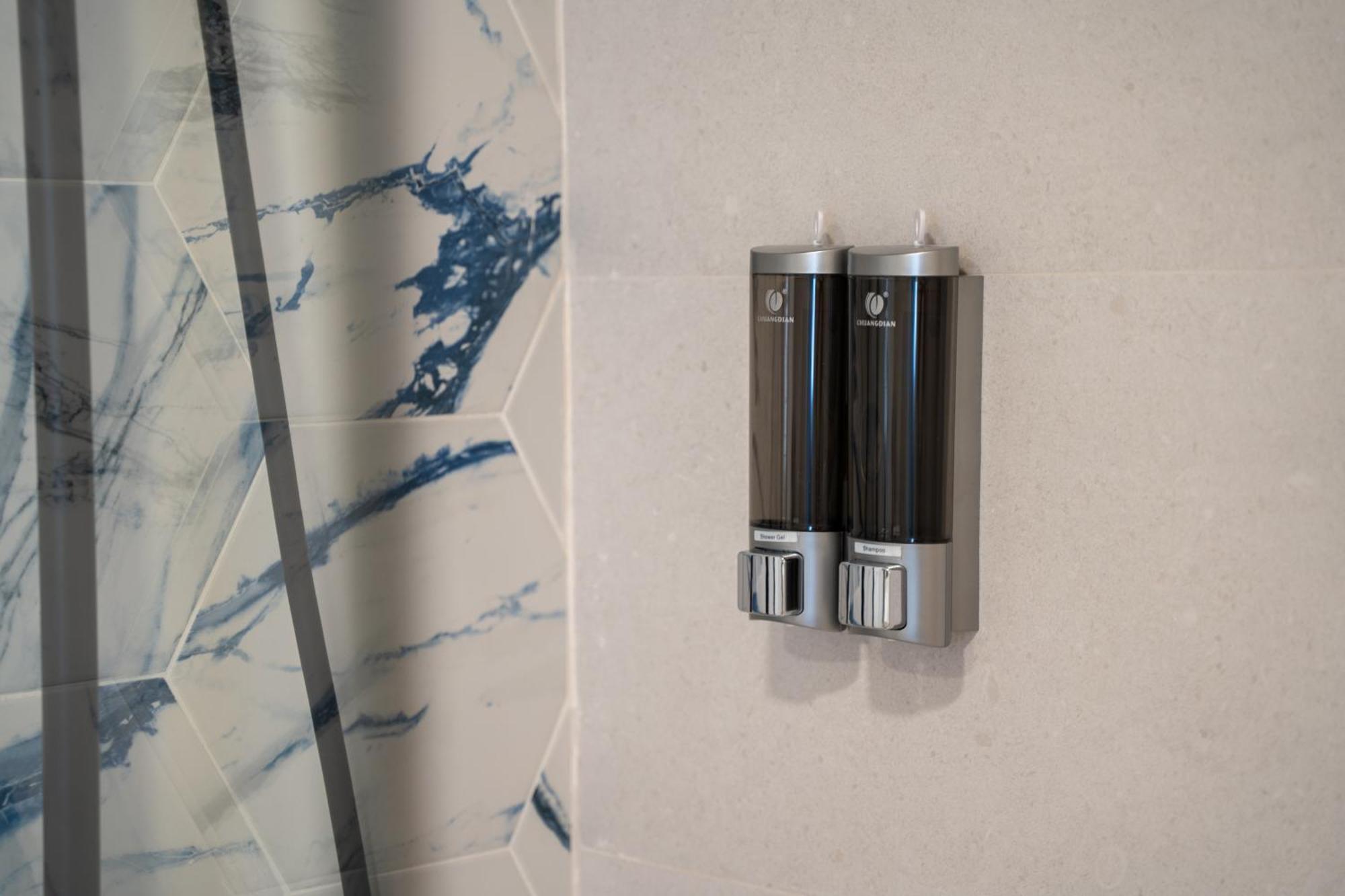 Apartamentos Gomerez 30 Granada Exteriör bild